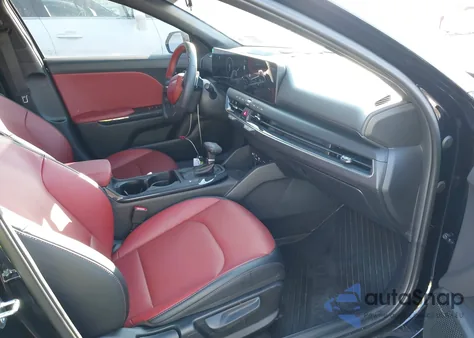 2025 Kia K4 Gt-Line из США, поврежденный, VIN 3KPFW4DE2SE185510